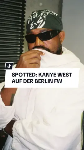 Spotted: #KanyeWest besucht die Anonymous Club Fashion Show im Rahmen der Berlin Fashion Week.  #BerlinFashionWeek #KanyeWest #Ye #Spotted #AnonymousClub #ShayneOliver #Fashion #FashionWeek #celebrities #celebritytiktok #TikTokFashion