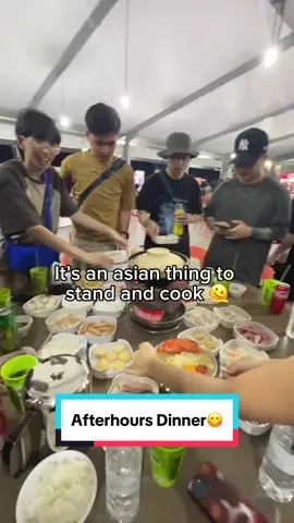 Dylan’s last meal with us??😭✨ @woodlandsclaypotprawn #wahbananamini 