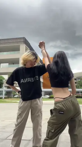 FINALLY HOPPED ON THIS TREND AFTER 3 YRS!!! @arkin ni tatyana #4u #couple 