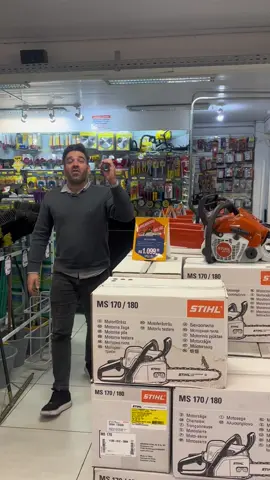 Fala meus queridos!!  Trouxemos uma promoção imperdível para vocês Stihl Motosserra Ms 162 R$999,00 á vista🧡🪵 Entre em contato conosco e garanta a sua!! . 📱(51)9229-2474 📞(51)3336-8599 💻www.caculacentermat.com.br 📍Av. Bento Gonçalves, 6385- Partenon . #stihl #motosserra #stihlbrasil #promocao 