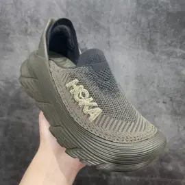 [Pure original] HOKA ONE ONE Restore TC one-step hiking comfortable cushioning sports shoes Inheriting the iconic cushioning midsole of HOKA ONE ONE®, it has both light foot feel and outstanding cushioning. NEWOK has prepared two distinctive HOKA ONE ONE Restore TC shoes for you this time, hoping to provide more inspiration for your summer wear. The upper of the shoe is made of elastic fabric, which is breathable and comfortable, and comfortable for daily wear without rubbing your feet. The shoe replaces the traditional shoelace design with elastic elastic webbing, which is trouble-free and worry-free. The 