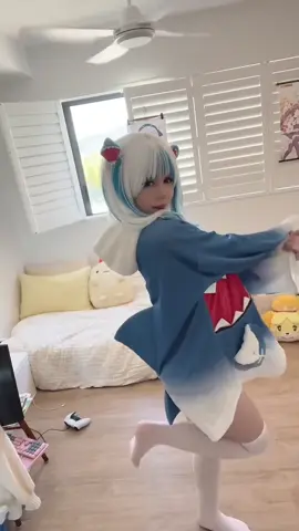 i will get furniture soon it will be so awosme #gawrgura #hololive #vtuber #cosplayer 🦀🦀🦀