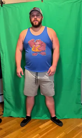 July progress 😌 still gotta learn how to flex the back lol #bear #lgbtq #men #bisexual #gay #muscle #belly 