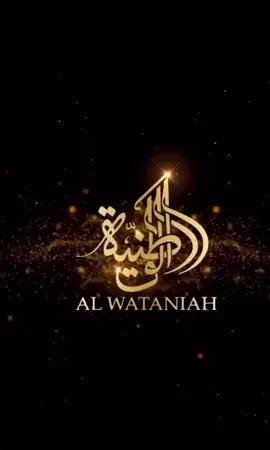 Sabah Al Ward é um perfume Al Wataniah feminino oriental floral. Um aroma que desperta o mistério e desejo através de uma fragrância verdadeiramente feminina. O Perfume Sabah Al Ward, de Al Wataniah, faz jus a tradução do seu nome, pois reluz o frescor de uma “rosa matinal coberta de carvalho”. Suas empolgantes notas de Tangerina e Pimenta Rosa abrem a fragrância e dão espaço para a profundidade do Cacau, Flor de Laranjeira e Jasmim Sambac. Uma fragrância que valoriza mulheres profundas, enigmáticas e sedutoras. Sabah Al Ward faz parte da linha Dubai de Al Wataniah. Originário dos Emirados Árabes Unidos, Al Wataniah nasceu do desejo de entregar ao mundo elegantes fragrâncias com um toque místico, sedutor e de alta qualidade. Possui perfumes que combinam as melhores notas francesas com notas orientais, desenvolvidos por perfumistas de renome em todo o mundo. Suas combinações exclusivas são intensas e viciantes, cativando os que ousam se deixar seduzir por sua magia. #dluniengenharia #sabah #perfumearabe #decant 