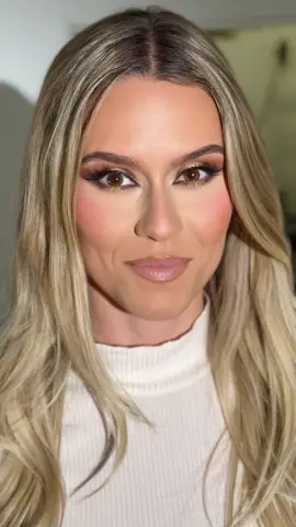 #beauty #makeup #GlowUp #makemefamous #dafinazeqiri #workshop #workfromhome #kosmetik #hudabeauty #nars #lashes #kryolan #viral #tiktok #fyp #foryou #stuttgart #esslingen #göppingen #Lifestyle #bride 