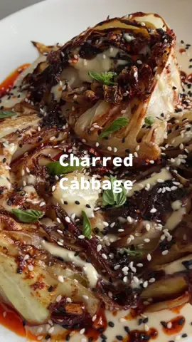 You need to make this! Extremely flavorful with the tahini and chili oil! Im in love ملفوف مشوي مع طحينة و زيت حر!!  #cabbage #EasyRecipe #tahini #ملفوف_مشوي 