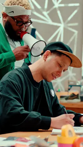 Crafted by the dream team aka Sabrina Expert @DRUSKI and Footwear Expert Ben. Druski and Nike designer Ben Nethongkome cooked up some new features for the Sabrina 2. It got wild. Sabrina 2 available now #Sabrina2