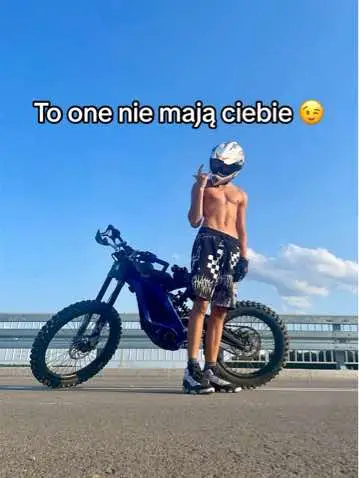 #dc #dlaciebie #fyp #forypu #viral #trend #motocross #surron #motorcycle 