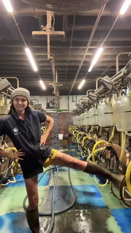 FarmGirl Fits #foryoupageofficiall #foryou #foryoupage #fy #fypp #fyp #fypage #foryour #foryourpage #foru #agriculture #agri #farm #farmlife #farming #farmer #farmtok #farmers #cow #cows #farmgirl #farmersdaughter 