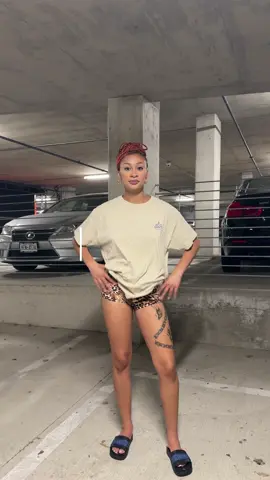 WHEN YOU GOTTA PUT A FIT IN YOU GOTTA DO IT DONT MATTER WHERE! Anywayssss 🔗in bio RIGHT NOW TO PRESAVE MY SONG! 🌸🌸 do it if you love me and you want the song out!! #trinitymarie #BlackMusic #newmusic 