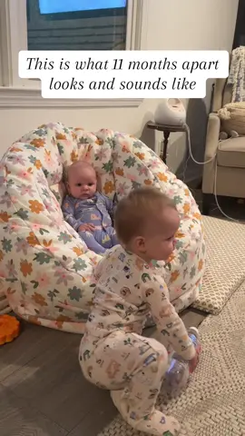I thunk uh-oh will be his first word thanks to big sis #irishtwins #2under2