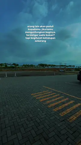 Bugis selatan#fypシ゚viral #bismillahfypシ #trukindonesia🇲🇨 #lintaspulau #hinoexclusive 