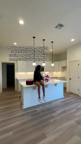 Safe to say it all worked out❤️ #fyp #realestate #success #girlboss 