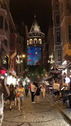 #حب #اسطنبول #تركيا🇹🇷اسطنبول #foryouu #lovestory #fyppppppppppppppppppppppp                                             ثم فجأة كانت كل أغاني الحب عنك 🤍.                                 galata Tower  برج غلطة 📍🇹🇷 