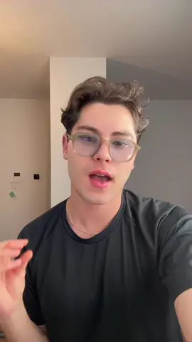 not saying I’m a perfect environmentalist by any means but it feels like going OUT of your way to add in single use stuff into your routine - anyway, use @Dieux Skin (not spon, just love!) #dailyshed #morningshed #morningroutine #facemask #eyemask 