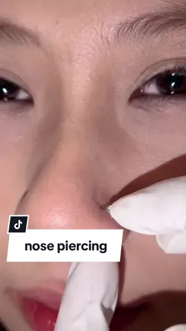 nose piercing #nosepiercing #lippiercing #tonguepiercing #piercing #piercings #piercinglovers #piercingstudio #piercingvideo #piercingvideos #piercinglovinhos #piercingjewelry #vairal #fypシ゚viral #allfake⚠️ 