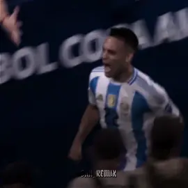 Ahora si la podemos cantar jaja#leomessi #dimaria #fideodimaria #edit #dibumartinez #dibu #miraquetecomo #lautaromartinez #argentinabicampeon #argentinacampeon #futbol #parati #Viral #fyp #viral #🇦🇷 #scaloneta #copaamerica2024 #campeonesdelmundo #finalcopaamerica 