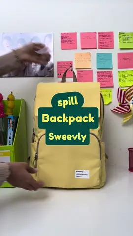 Warna lemonade yellow paling wajib kamu punyaa 🍋	#DareToDreamDareToBe #twostrapbags #twostraps #backpack #tassekolah 