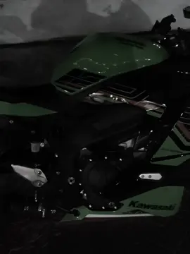 Its okeii #zx25r #zx25rr #zx25rindonesia #zx25r4cylinder #zx25r_4cylinder #ninjazx25r #ninjazx25rr #ninja250cc #ninja250 #ninja #ninjasurabaya #kawasaki #kawasakininja #kawasakizx25r #fyp #fypシ #fyppppppppppppppppppppppp #aesthetic 