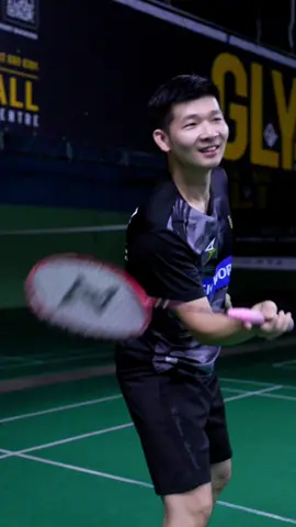 Pandai cakap bohong eh? 😄 Dah standby kena hamtam? Nak tipu isteri, you ingat senang ke? Mata laser ǁ☉☉Ԟ at you! Jangan main-main. 😜💥@Boss Mario #janganmainmain #successbadmintonacademy #SukanDiTikTok #BadmintonMalaysia #Badmintonlover 