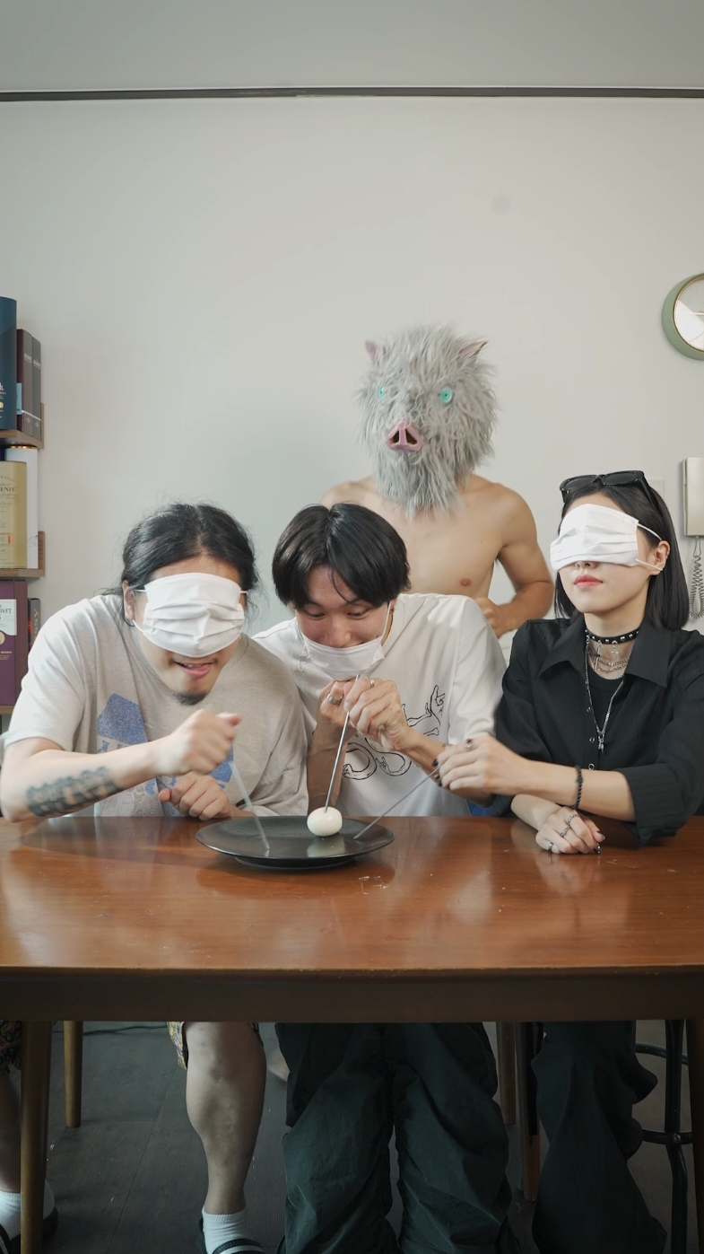 Sigma Girl's Friend @ISSEI/世界の英雄になる男 #comedy #funnyvideos #viral 
