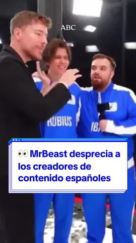 El último vídeo del youtuber MrBeast era muy esperado desde hace meses, sobre todo por la comunidad hispanohablante. Sin embargo, ha sido una decepción por los pocos minutos en pantalla de los streamers Ibai Llanos, El Rubius, Nil Ojeda, Spreen y Quackity 👀 La dinámica del vídeo era encerrar en un cubo a 50 de los streamers y youtubers con más seguidores del mundo para que superasen diferentes pruebas. La polémica llega cuando, después de un día de grabación y de tener que cambiar sus agendas para acudir al rodaje, la presencia en el vídeo de Ibai, Nil Ojeda o Spreen es testimonial 🖥️ «Eres de los p… streamers más grandes de la historia y salen solo los guiris, colega. Me estás jodiendo», comentó muy molesto El Xokas en un directo con Ibai mientras reaccionaban a dicho vídeo #mrbeast #abcnoticias #ibaillanos #ibai #rubius #españa #creadorescontenido 