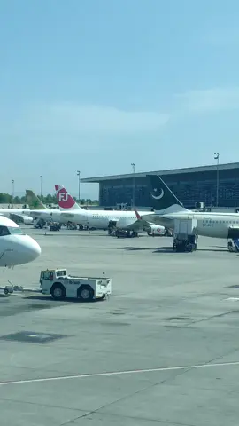 Beautiful View Of Islamabad International Airport ✈️🇵🇰 #flyingbirds✈👩‍✈️ #airblue✈ #airblue #islamabadinternationalairport #پردیسی #پینڈاں_آلے #perdasi #fyp #foryoupage #foryou #pia #pakistaninternationalairlines #airsial #flyjinnah 