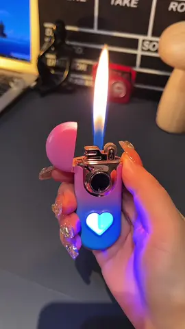 Dual Mode Heart Shine Lighter #coollighter #lighter #lighters #cutelighters #hellokitty #gift #tiktokshop #fyp 