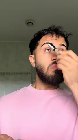 hallo, meine Schminke ist teuer 💄🤣 #fypシ゚viral #comedyvideo #couple #fy #funny #viral #beziehung #fyp #Relationship #makeup #couplegoals 