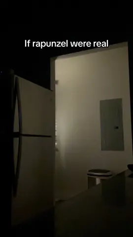 Love you bestie #pranks #scared #fightorflight #fyp 