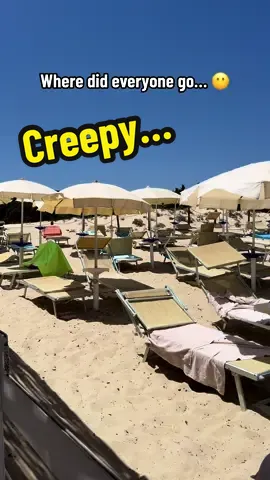 But should we leave too…. 😶 #sardinia #creepy #thetravelmum #cheaptravel #bizarre #italytravel 
