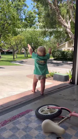 Go sissies go!👏🏻 #bigsisters #littlebrother #Siblings #Love #cute #happy #mom #moms #momlife 