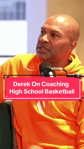 Derek Fisher on the changes in High School & AAU basketball 🏀 New episode of SloaneKnows is LIVE now on all platforms!!! #nbatiktok #lakers #lakersnation #nbalegends #derekfisher 