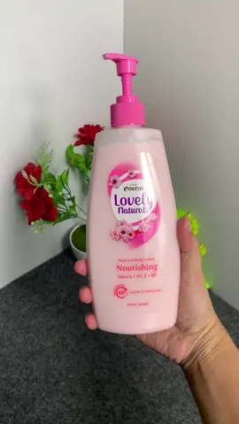 Emeron Body Lotion Lovely Naturals #bodylotion #skincare #Emeron Lovely Body Lotion Buat Wajah 