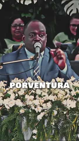 A LUTA É GRANDE MAIS O TEMPO DE CANTAR VAI CHEGAR ❤️🫂 . . . . .#pregacaoforte #pregacao #jovenscristaos #crente #Deus #cristao #motivacao #motivacaodiaria #pregacaoedificante #motivation #jesus 