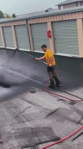 Satisfying Seal Coating Spray 😳 #sealcoating #seal #coating #spray #spraycoating #satisfying #oddlysatisfying #fyp 