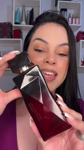 Esse perfume é sensacional! 😍 #natura #essencialsupreme #perfumesensualelegante @Natura Brasil 
