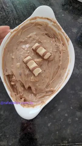 recheio de Brigadeiro kinder Bueno wite Já salva pra fazer! #fyp #fy #recheios #receitas 