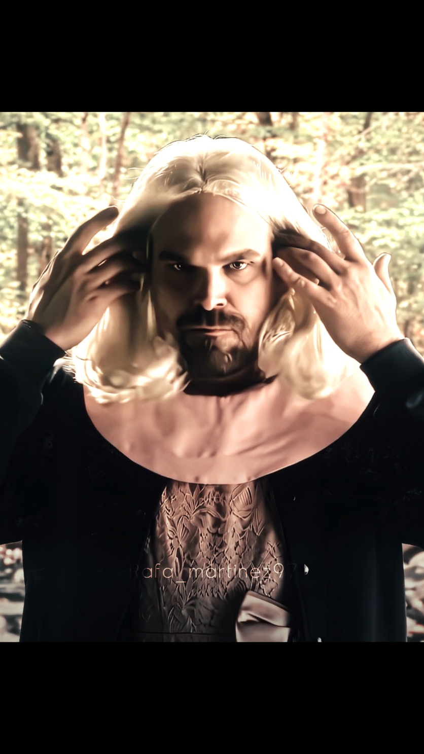 Eleven in stranger things season 5  // #eleven #jimhopper #strangerthings #davidharbour #jimhopperedit #edit 