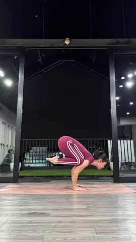 #yoga #yogaindonesia #yogalove #fyp #fypシ゚viral #fypage #yogagraha #yogagraharaya #yogapose #yogastudio #studioyogaciledug #studioyoga #yogapractice #yogaciledug #yogaday #studioyogagraha 