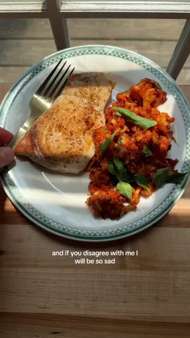 Replying to @Naomi it’s my favorite thing in the whole wide world and i will be taking no critques at this time !! https://justinesnacks.com/cauliflower-a-diavola/ #brat 