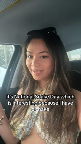 Where the merman at? 🧜‍♂️ #nationalsnakeday 🐍