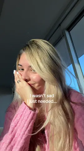 Only good vibes 😮‍💨 #intrusivethoughts #girlstherapy #timealone 