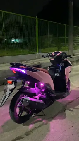 #hondaclick #click #icph #rgbtaillight #taillight #pink #foryou #fyp #viral #trending #affiliatemarketing 