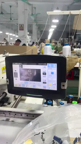 Computerized sewing machine, professional & efficient #factory #sourcing #madeinchina #manufacturing #machine #handmade #source #business #dironsourcing #bag #bagfactory #handbag#chinafactory #handwork 