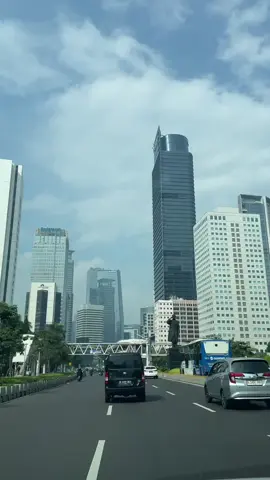 cerah😍 #jakartaselatan #jakartapusat #jakartacity #jakarta #videojalan #videomentahan #mentahan #fypgaksi #fyp #fypシ゚viral #mentahanvideo #jakartacerah #jalanan #gedungjakarta #xyzbca #fypage 