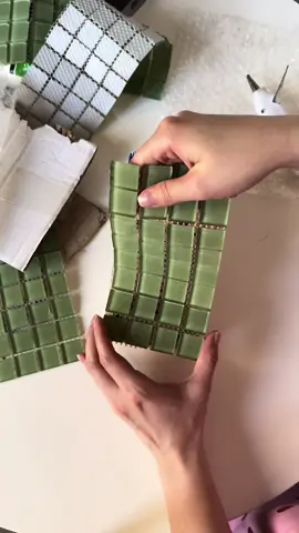 🫰🏻 #DIY #diytile #vase #diytilevase #vasediyidea #diyideas 