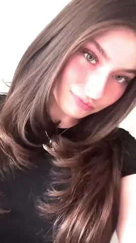 Afghan girls 🇦🇫 #afghangirls #afghanbeauty #afghanistan #afghaneyes #afghandiversity #afghandukhtar #afghanethnic #fyp #centralasia🇦🇫 #viral #blowthisup #girls #pretty #trend 