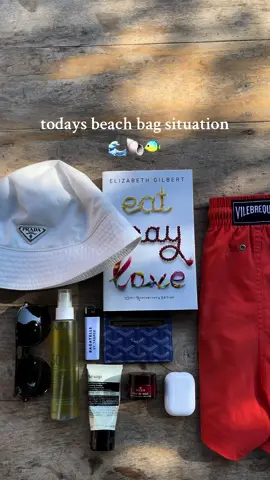 Beach bag essentials 🐚🌊🐠🏖️ #beachvibes #beachbagessentials #essentials #pinterestaesthetic #itboy #aesthetic #fyp #foryou #CapCut 