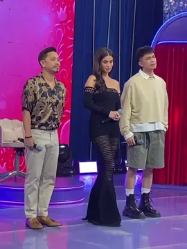 Seryoso naman #annecurtis #vhongnavarro #jhonghilario #itsshowtime #showtime #showtimefamily #foryou #foryoupage #fyp #fypシ 